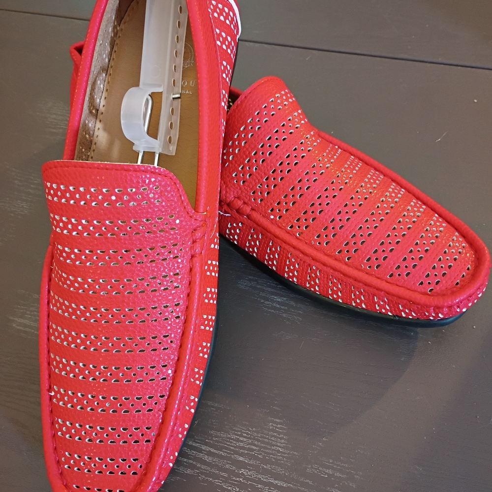 Stylish Red Perforated Men's Loafers By Montique.  10M NEW